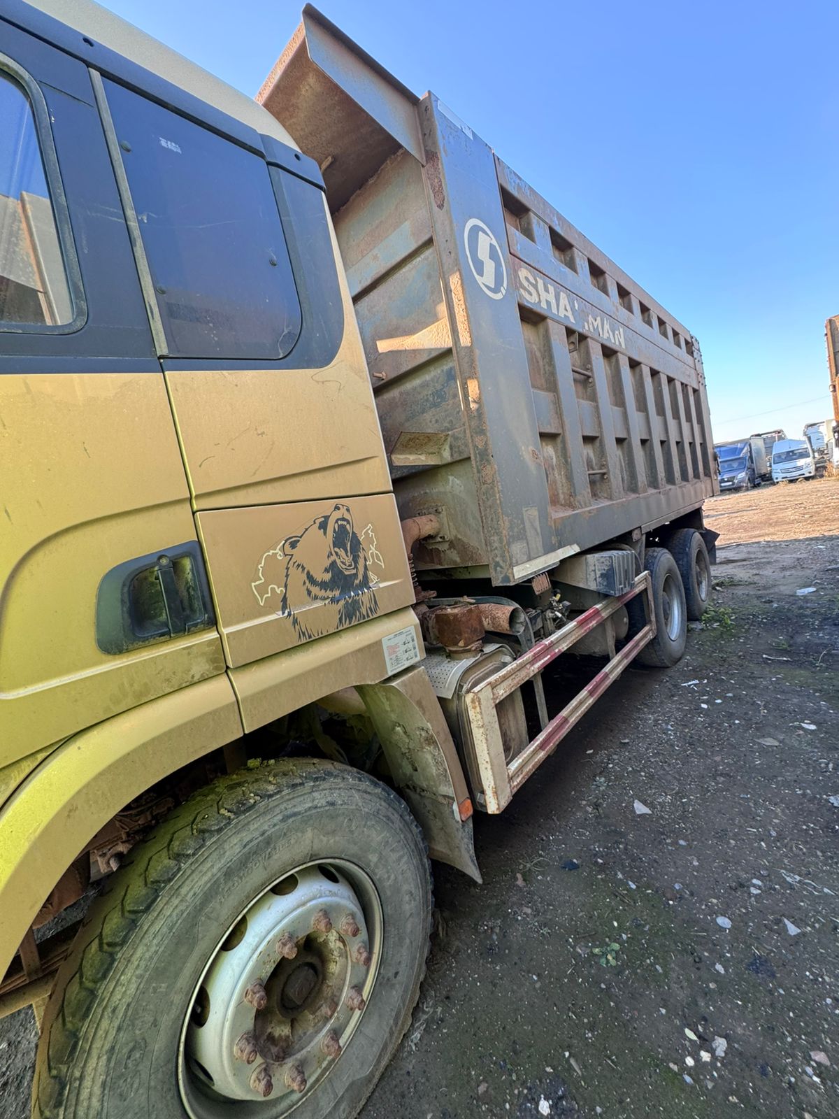 Shacman (Shaanxi) SX* 6x4 Седельный тягач 2022 г. - фото 3